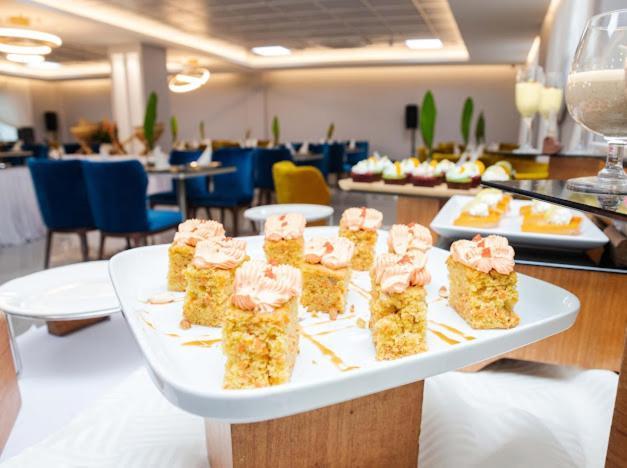 Oak Plaza Hotels East Airport Accra Eksteriør billede
