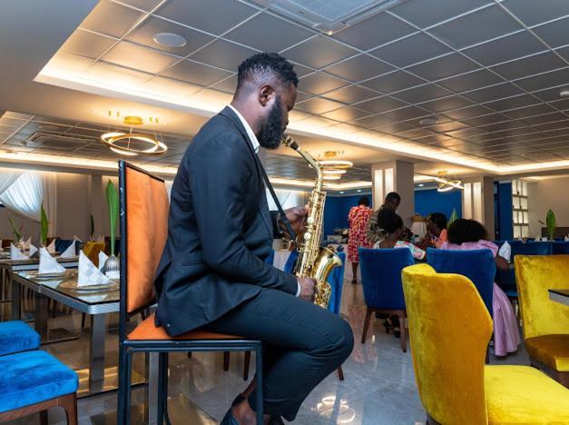 Oak Plaza Hotels East Airport Accra Eksteriør billede