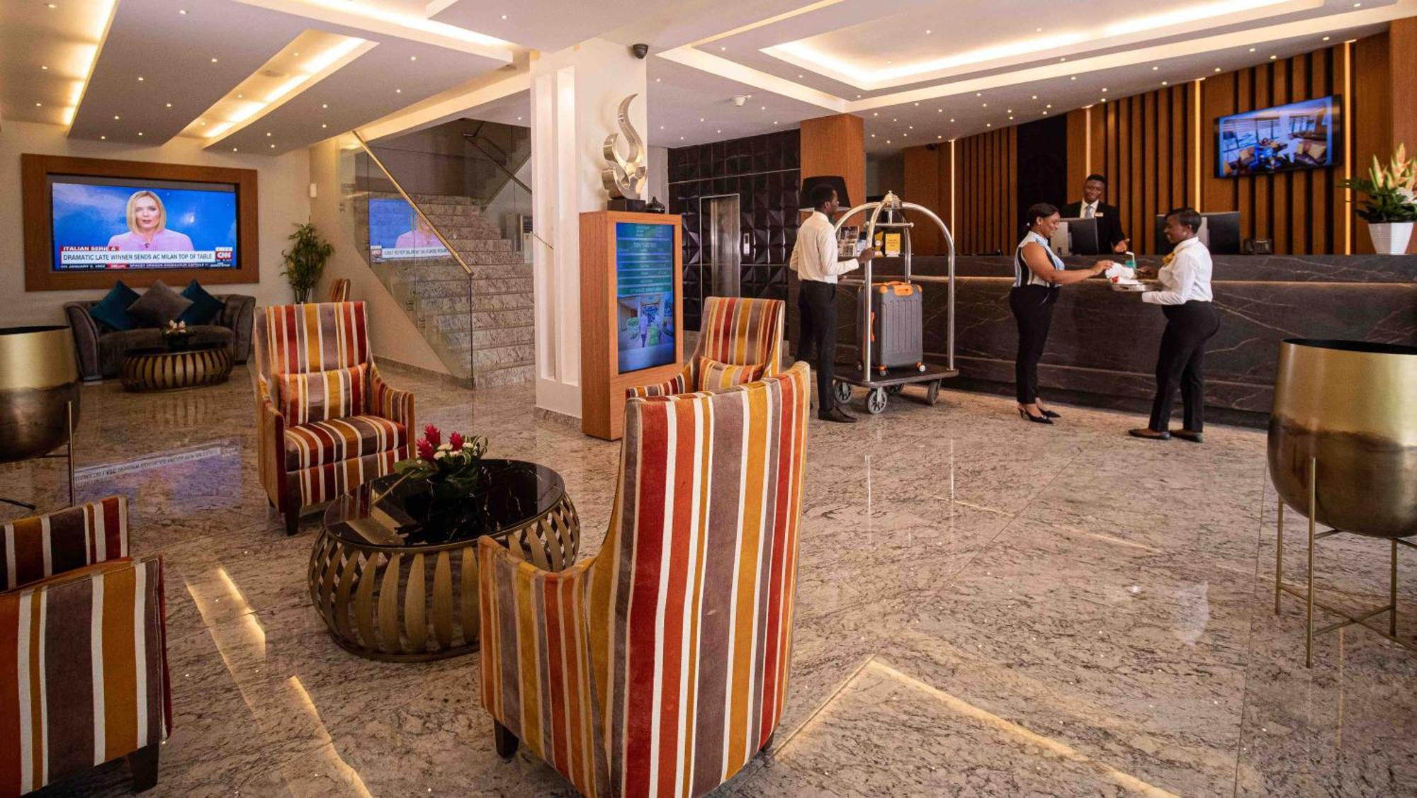 Oak Plaza Hotels East Airport Accra Eksteriør billede