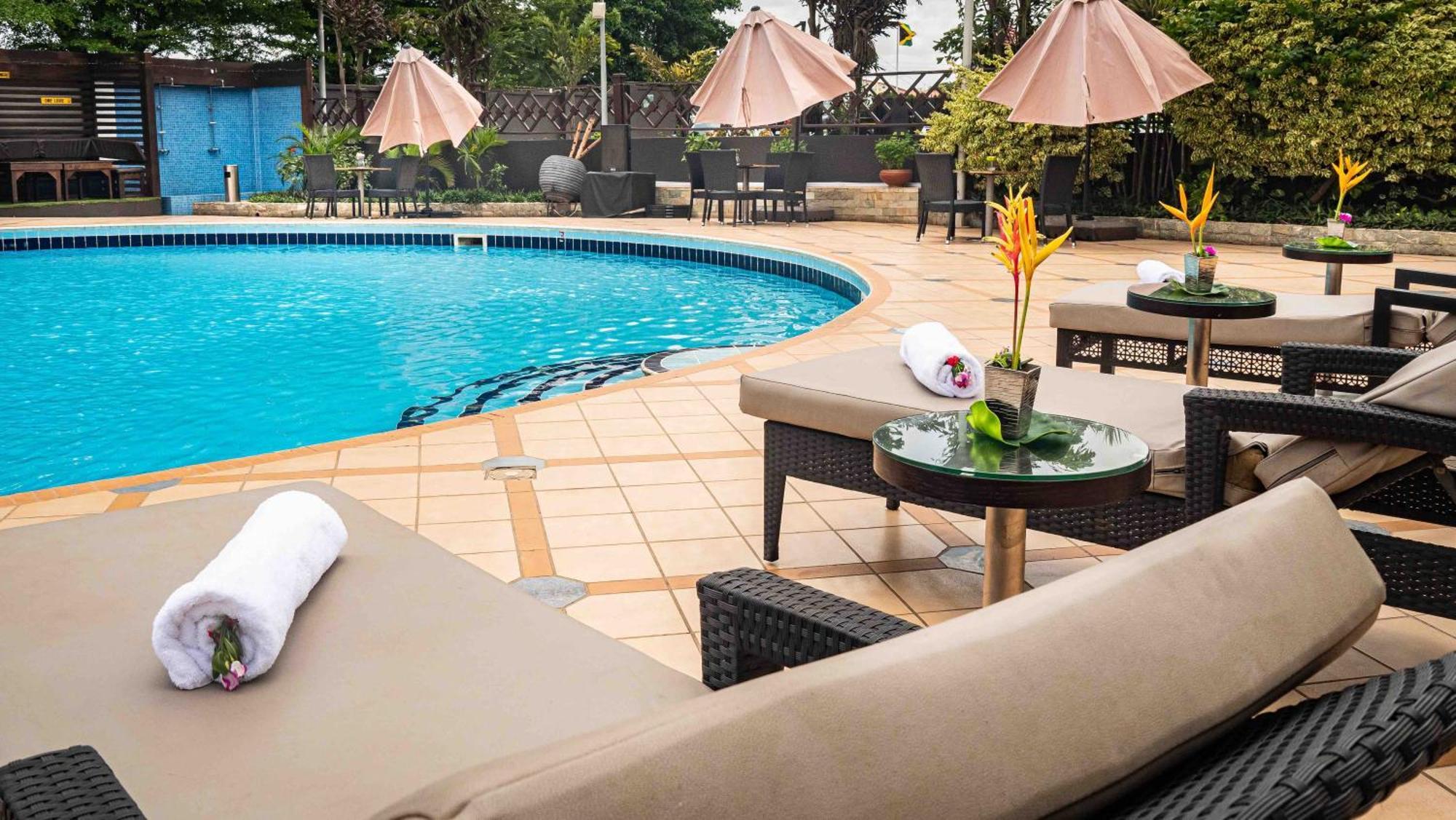 Oak Plaza Hotels East Airport Accra Eksteriør billede