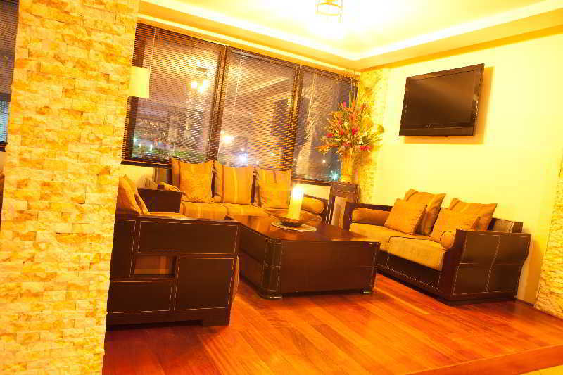 Oak Plaza Hotels East Airport Accra Eksteriør billede