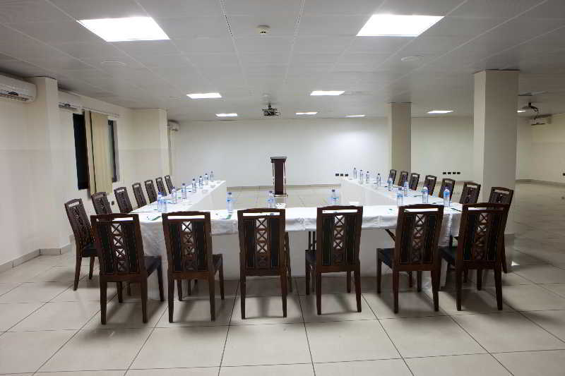 Oak Plaza Hotels East Airport Accra Eksteriør billede