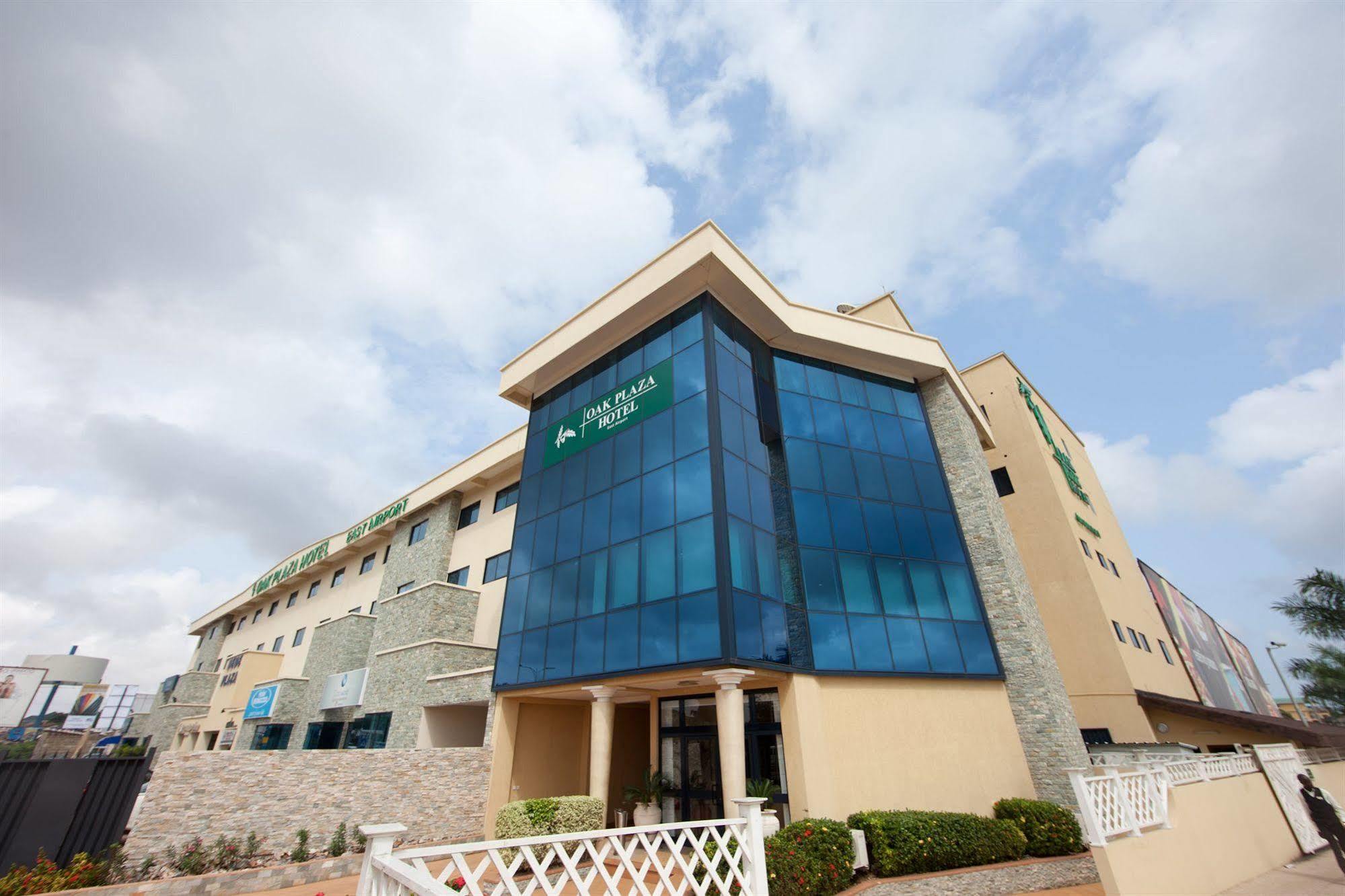 Oak Plaza Hotels East Airport Accra Eksteriør billede