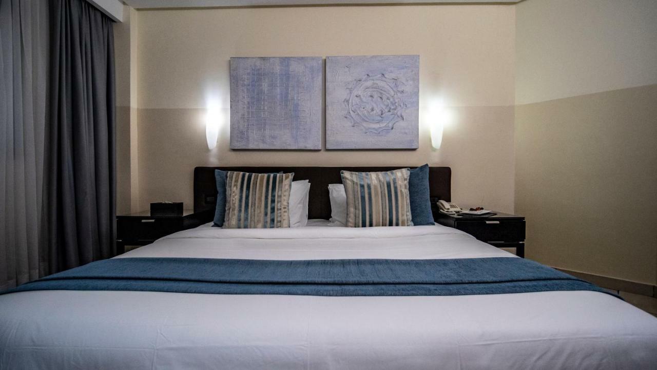 Oak Plaza Hotels East Airport Accra Eksteriør billede